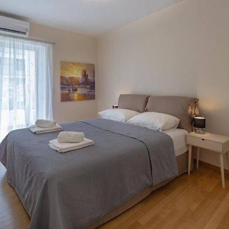 Sagittarius - Faliro Sea Side Apartment Αθήνα Εξωτερικό φωτογραφία